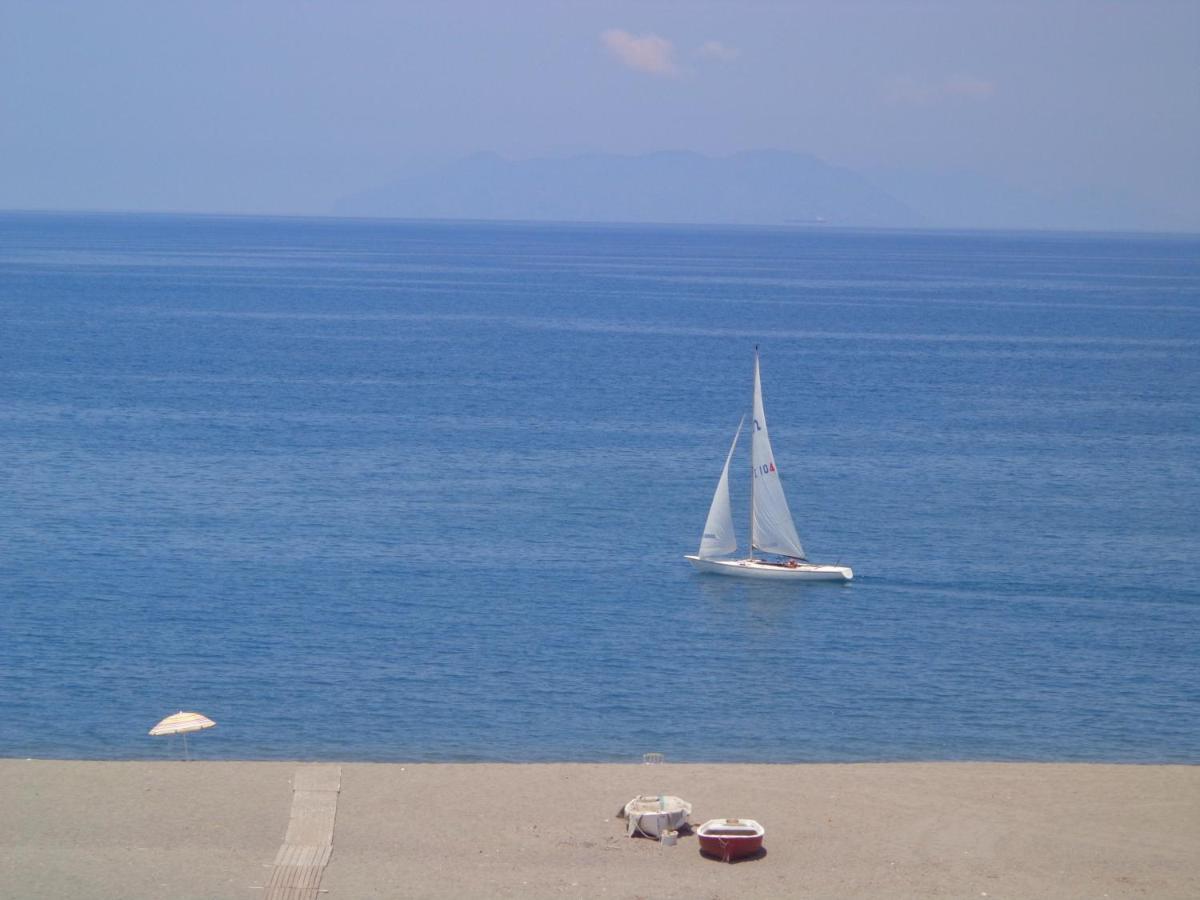 Vacanze Al Mare Patrizia'S Sweet Home แตร์เม วิญาตอเร ภายนอก รูปภาพ